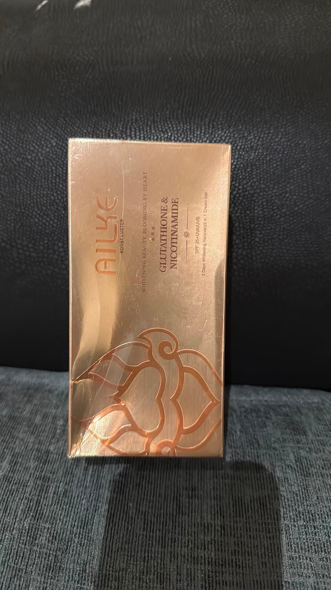 AILKE Boost Luster Whitening 2-in-1 Cream SPF 35+