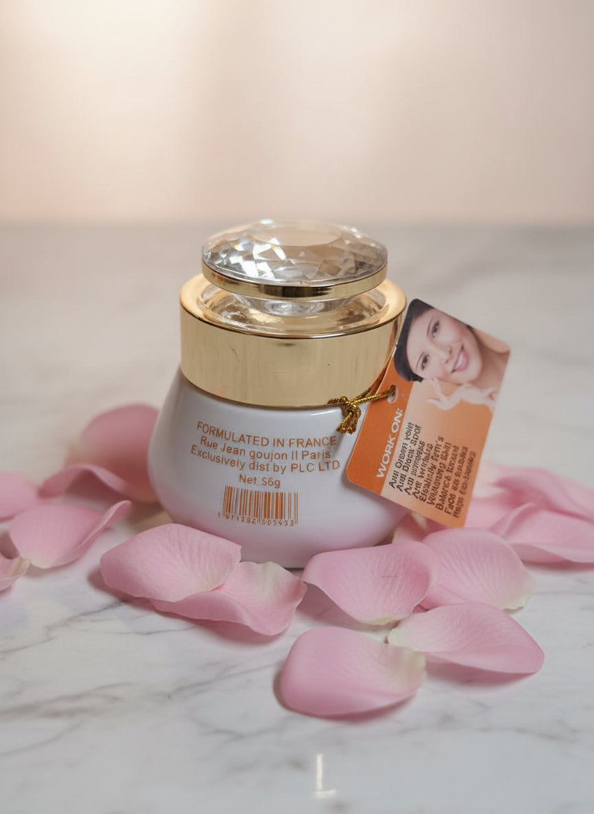 Smooth Diamond Carrot + Retinol Facial Cream