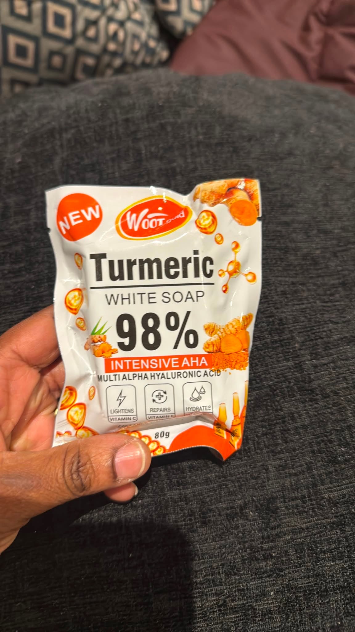 Woot Turmeric White Soap with Vitamin C